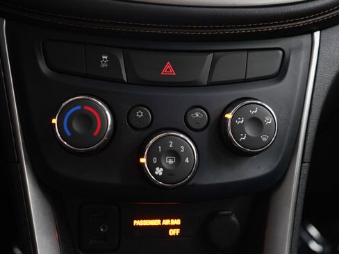 Used 2020 Chevrolet Trax LS w/ Tint and Cruise Package image 22