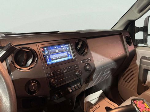 Used 2012 Ford F250 XL w/ PWR Equipment Group image 15