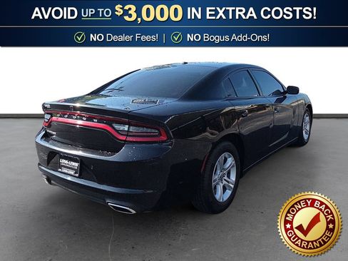Used 2019 Dodge Charger SXT w/ Leather Interior Group RWD image 7