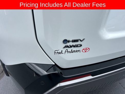 Used 2026 Toyota RAV4 XSE w/ Panoramic Sun Roof Package AWD/4WD image 19