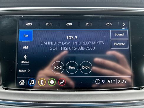 Used 2023 Buick Enclave Essence AWD/4WD image 30