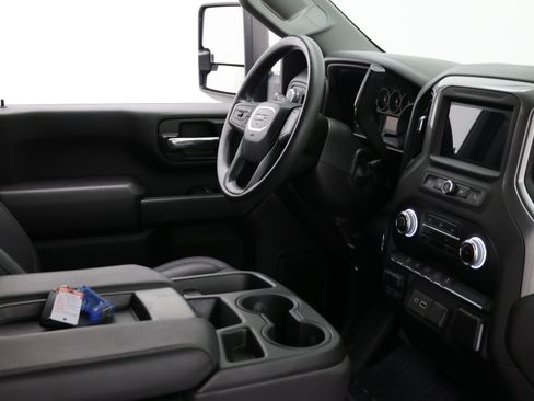 Used 2024 GMC Sierra 3500 Pro AWD/4WD image 36