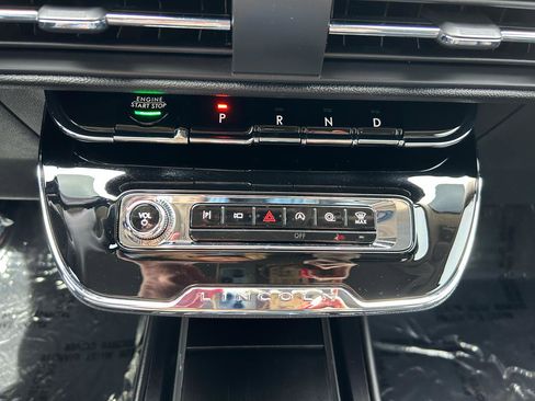 Used 2023 Lincoln Corsair AWD w/ Equipment Group 101A image 34
