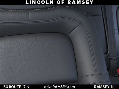 New 2026 Lincoln Corsair Premiere AWD/4WD image 17
