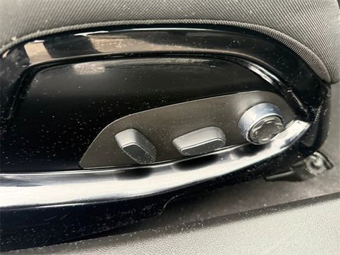 Used 2021 Chevrolet Corvette Stingray Premium Conv w/ Chrome Exterior Badge Package image 26