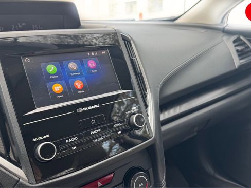 Used 2019 Subaru Impreza 2.0i image 15