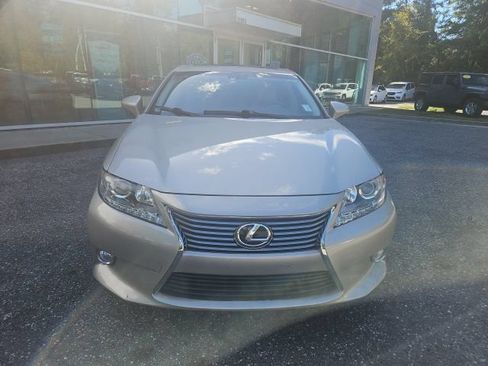 Used 2015 Lexus ES 350 w/ Premium Package FWD image 8