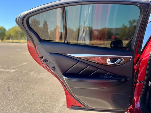 Used 2014 INFINITI Q50 Premium w/ Deluxe Touring Package RWD image 11