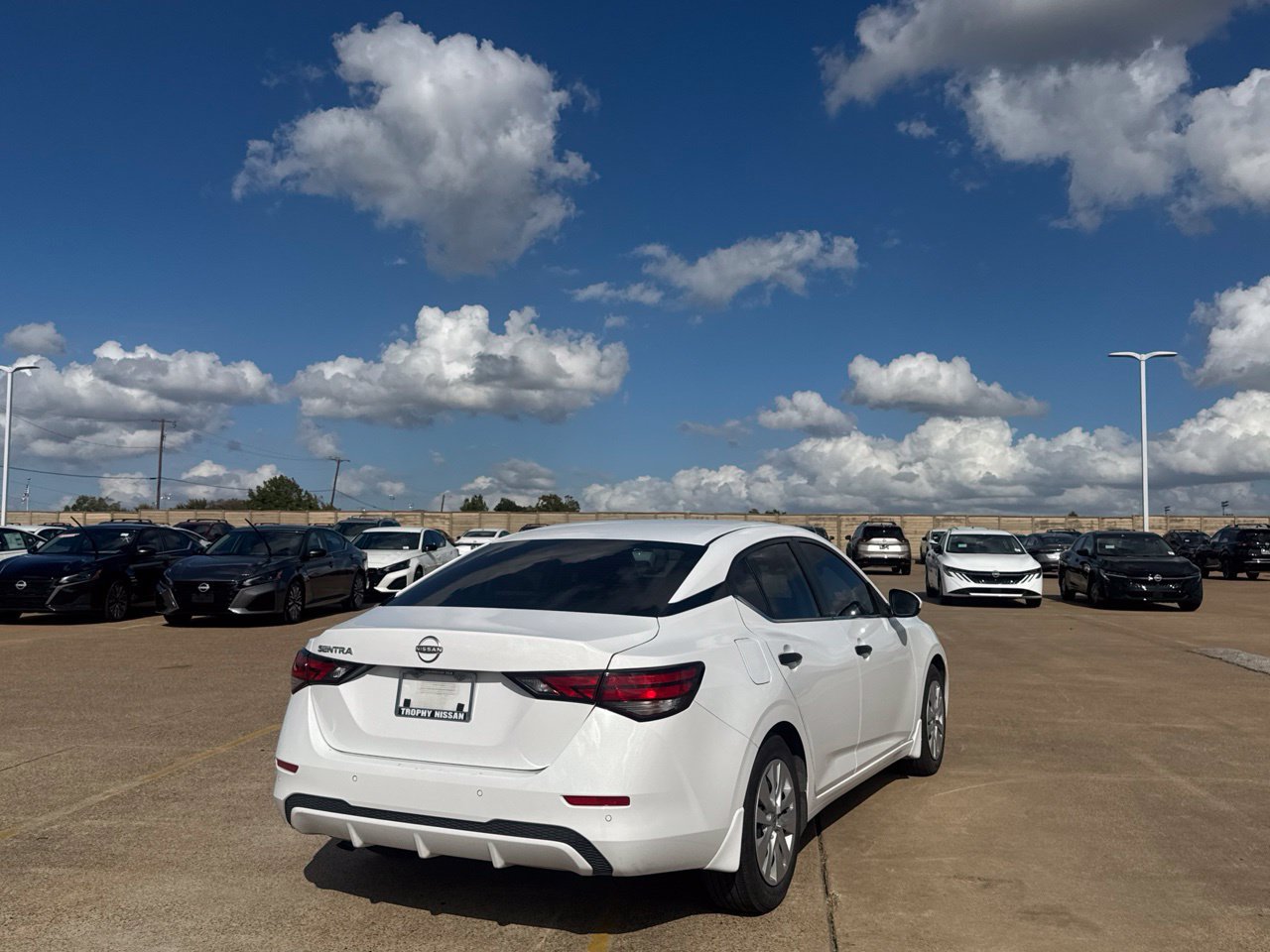 Used 2025 Nissan Sentra S FWD image 25