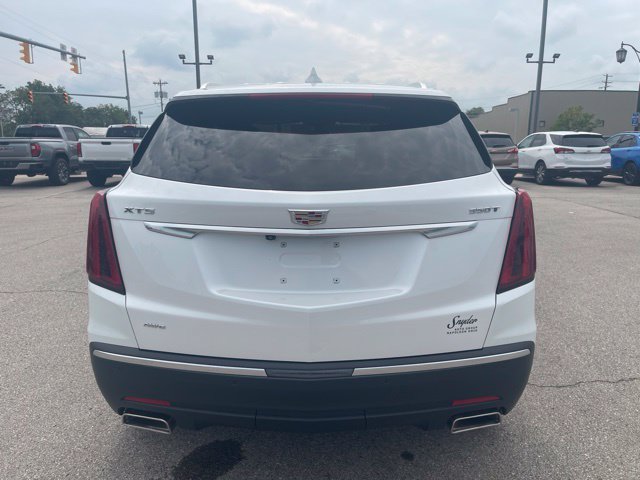 Used 2024 Cadillac XT5 Luxury AWD/4WD image 12