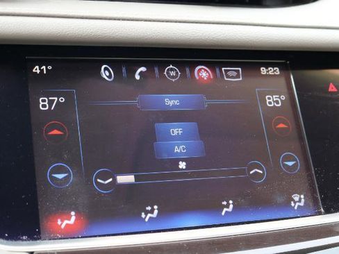 Used 2017 Cadillac XT5 Premium Luxury w/ Driver Assist Package image 14