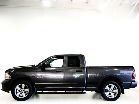 Used 2016 RAM 1500 Express AWD/4WD image 4