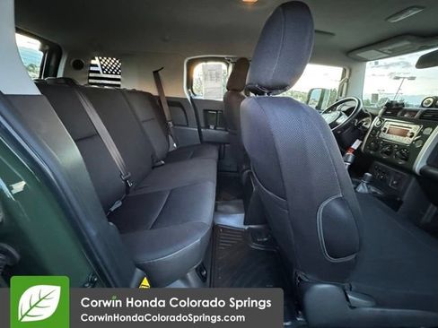 Used 2014 Toyota FJ Cruiser 4WD w/ Upgrade Package image 30