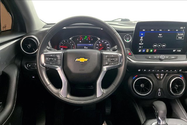 Used 2023 Chevrolet Blazer LT FWD image 7