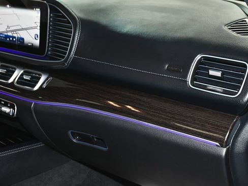 Used 2025 Mercedes-Benz GLS 450 GLS 450 image 75