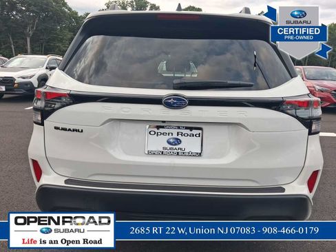 Used 2026 Subaru Forester Premium AWD/4WD image 4