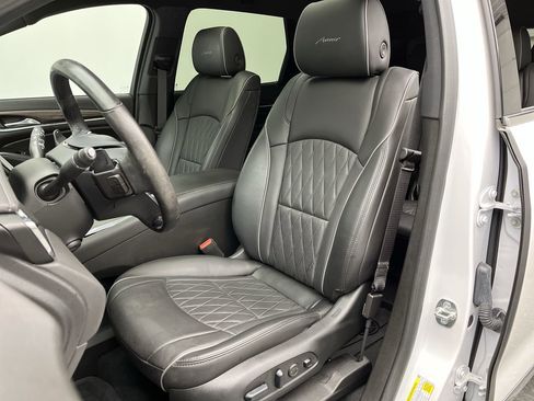 Certified 2024 Buick Enclave Avenir w/ Trailering Package, 5000 lbs. AWD/4WD image 12