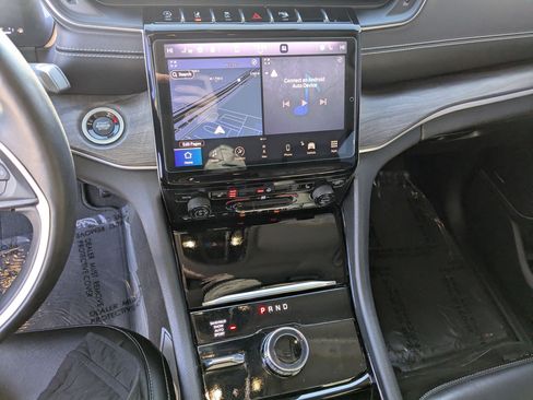 Used 2021 Jeep Grand Cherokee L Limited image 16