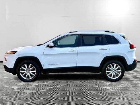 Used 2016 Jeep Cherokee Limited image 8