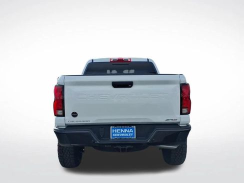 New 2026 Chevrolet Colorado ZR2 w/ Technology Package AWD/4WD image 4