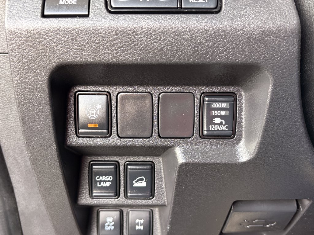 Used 2023 Nissan Frontier PRO-4X w/ Pro Convenience Package AWD/4WD image 31