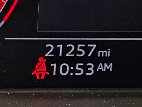 Used 2024 Audi SQ5 Prestige image 30