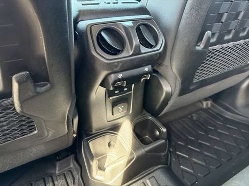 Used 2023 Jeep Gladiator Mojave w/ Cold Weather Group AWD/4WD image 22