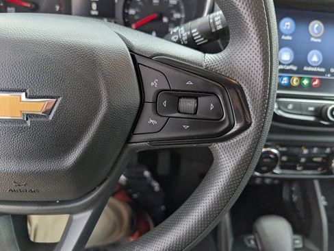 Used 2023 Chevrolet TrailBlazer LT w/ Convenience Package image 13