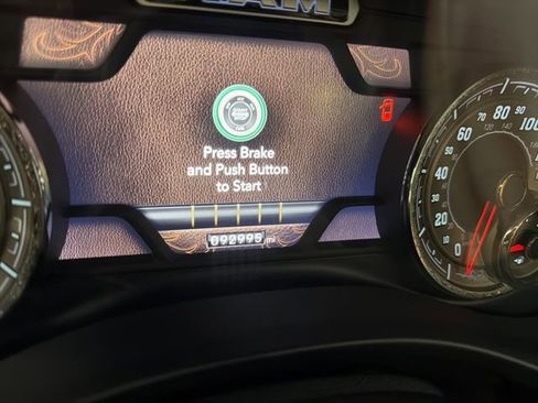 Used 2021 RAM 1500 Limited image 14