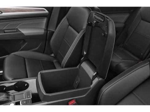 Used 2023 Volkswagen Atlas Cross Sport SE w/ Black Wheel Package FWD image 14