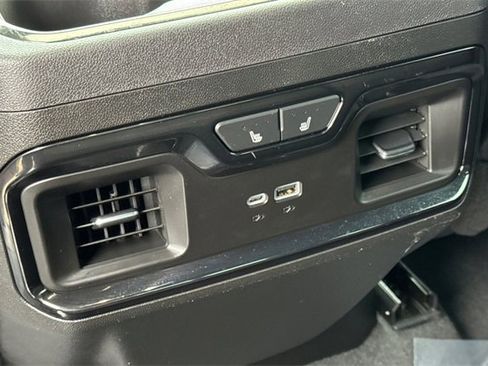 Used 2024 GMC Sierra 2500 AT4 w/ AT4 Premium Plus Package image 44