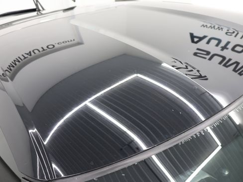 Used 2015 Chevrolet Corvette Stingray Coupe image 4