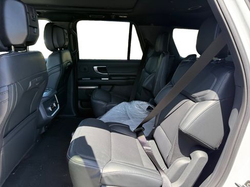 New 2026 Ford Expedition Platinum AWD/4WD image 16
