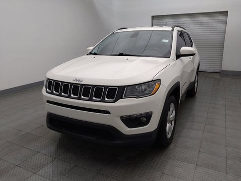 Used 2018 Jeep Compass Latitude w/ Popular Equipment Group AWD/4WD image 15
