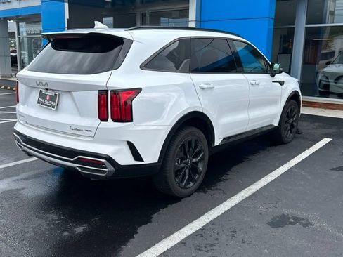 Used 2023 Kia Sorento SX AWD/4WD image 5