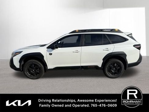 Used 2022 Subaru Outback Wilderness image 6