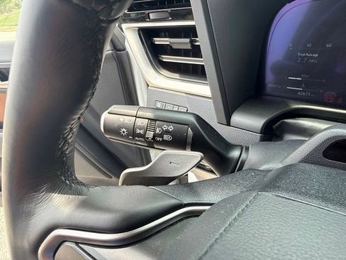 Used 2024 Lexus GX 550 w/ Accessory Package (2T) AWD/4WD image 31