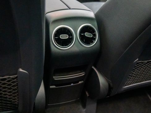 Used 2025 Mercedes-Benz GLA 250 image 20