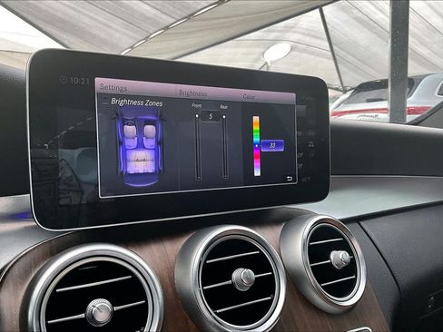 Used 2019 Mercedes-Benz C 300 Sedan image 35