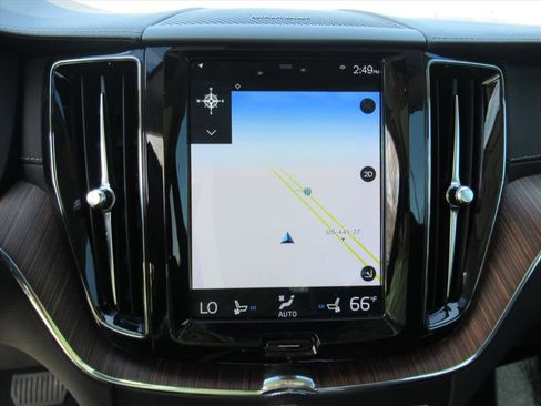 Used 2019 Volvo XC60 T5 Inscription w/ Protection Package Premier image 23