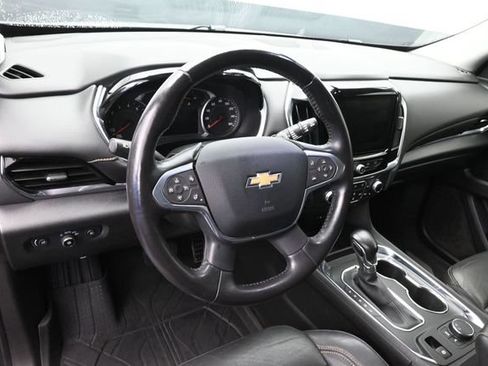 Used 2021 Chevrolet Traverse LT w/ LPO, Floor Liner Package FWD image 24