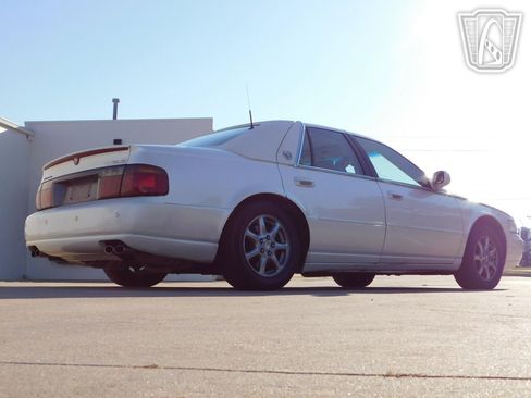 Used 2003 Cadillac Seville SLS w/ Preferred Equipment Group image 32