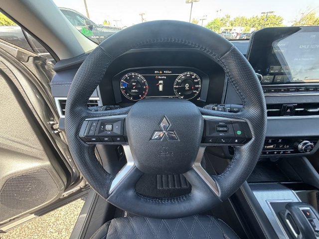 Used 2024 Mitsubishi Outlander SEL FWD image 30