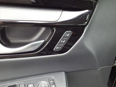 Used 2024 Honda CR-V EX-L image 12