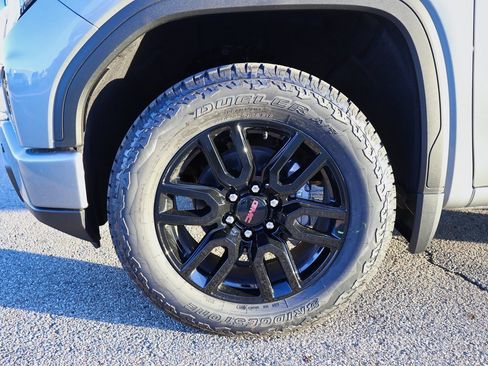 New 2026 GMC Sierra 1500 Elevation image 31