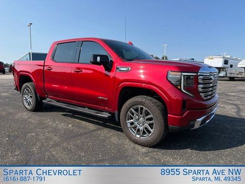 Used 2023 GMC Sierra 1500 AT4 w/ Technology Package AWD/4WD image 1