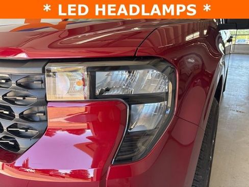 New 2025 Ford Maverick XLT w/ XLT Luxury Package image 33