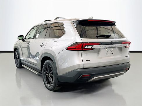 New 2026 Toyota Grand Highlander Limited image 6