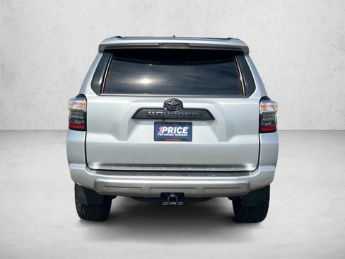 Used 2023 Toyota 4Runner TRD Off-Road Premium w/ Moonroof Package AWD/4WD image 6