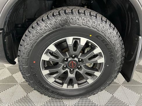 Used 2023 Nissan Titan PRO-4X w/ Pro-4x Utility Package image 12